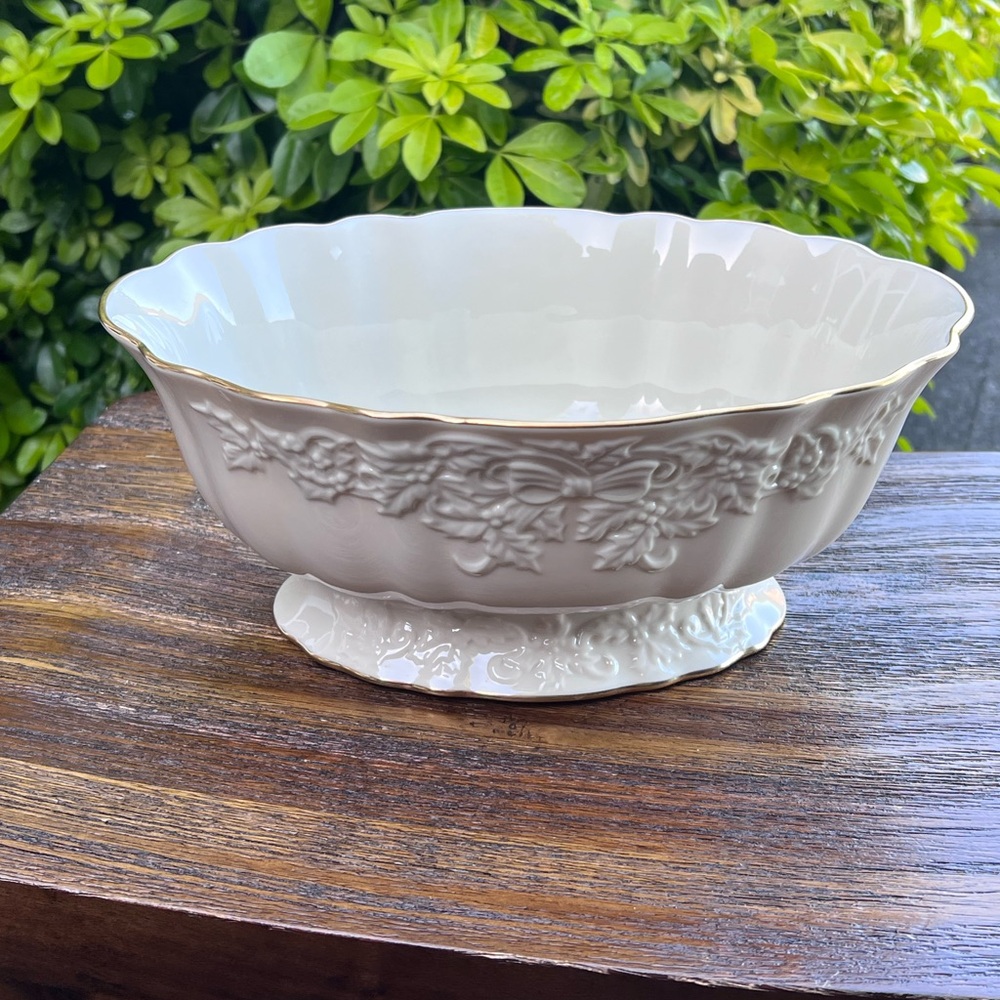 Elegant White Embossed Serving Bowl